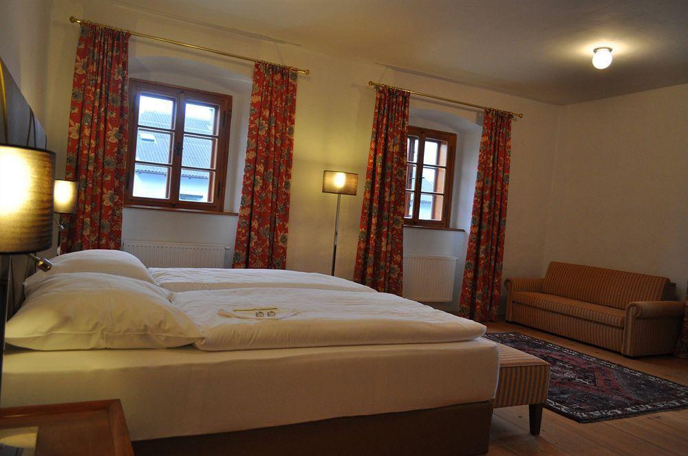 Schlosshotel Mailberg Kültér fotó