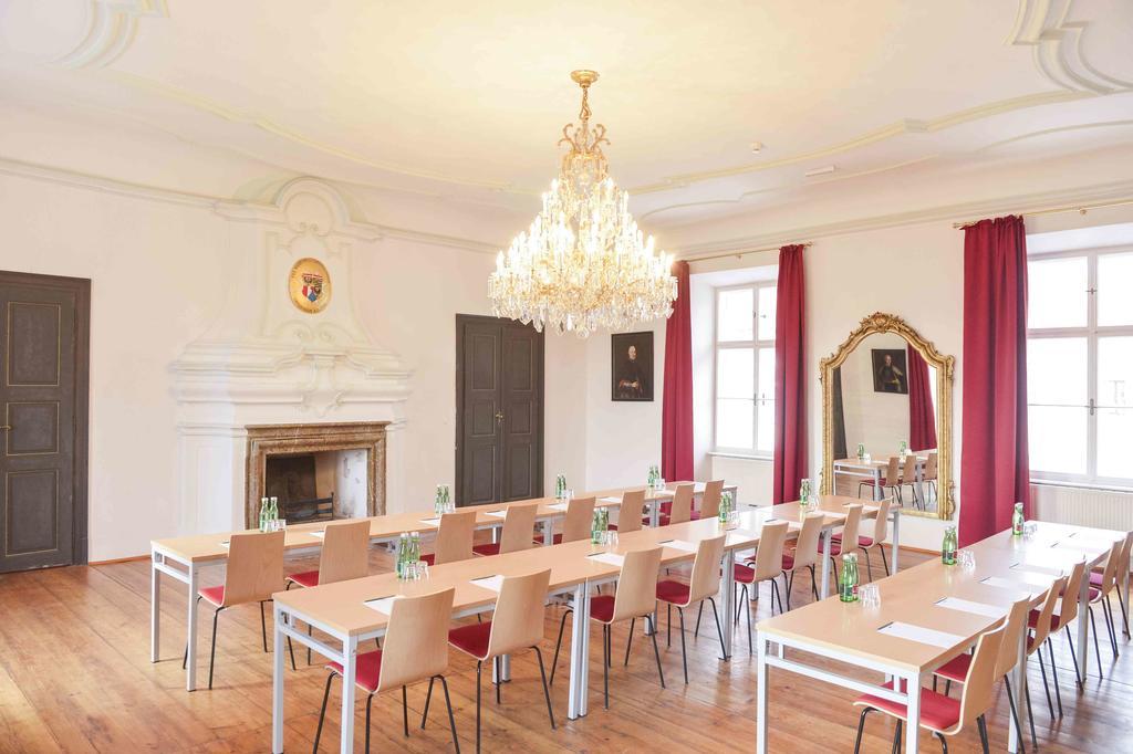 Schlosshotel Mailberg Kültér fotó